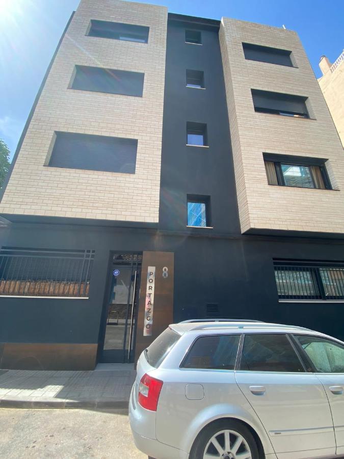 Bonito Apartamento De 2 Habitaciones Con Terraza Малага Екстериор снимка